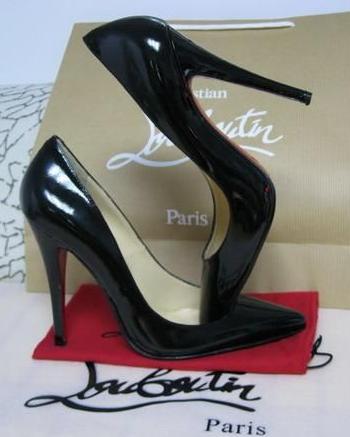 Christian Louboutin Pigalle Heels Black Patent